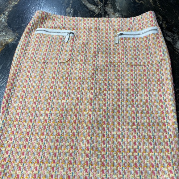 Tommy Hilfiger women’s skirt size 12, multicolour - Picture 2 of 8